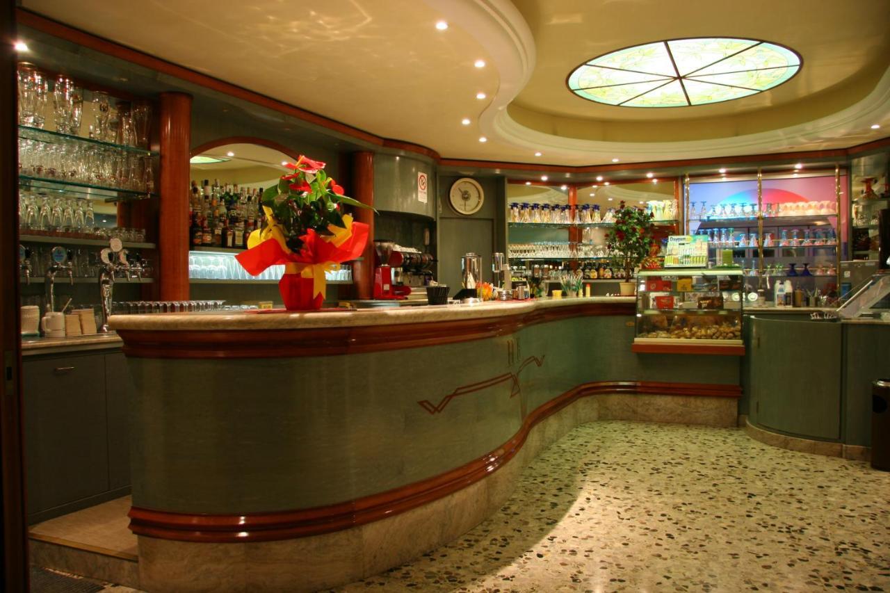 Hotel Ettoral リド・ディ・イエゾロ エクステリア 写真