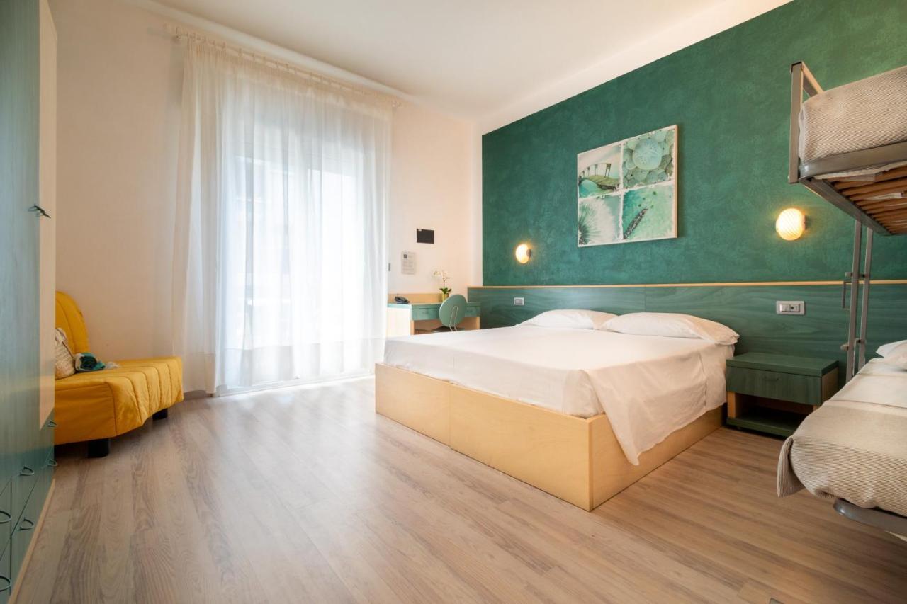 Hotel Ettoral リド・ディ・イエゾロ エクステリア 写真