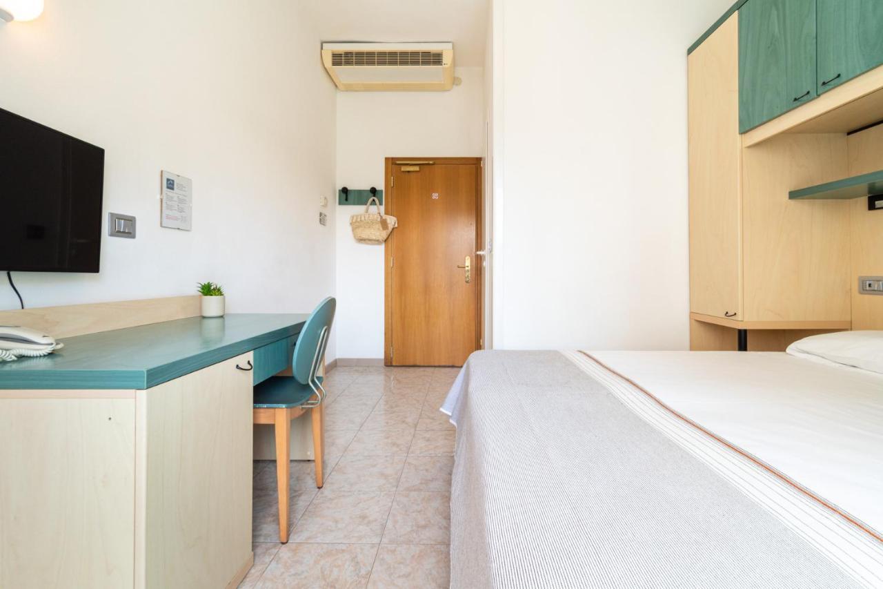 Hotel Ettoral リド・ディ・イエゾロ エクステリア 写真