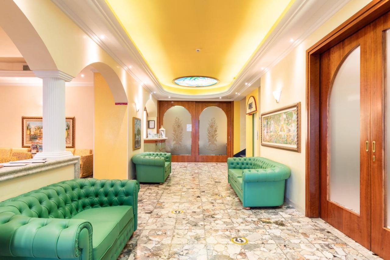 Hotel Ettoral リド・ディ・イエゾロ エクステリア 写真